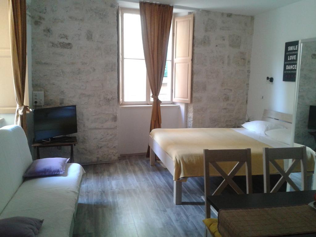 Apartments Mila สปลิท ห้อง รูปภาพ